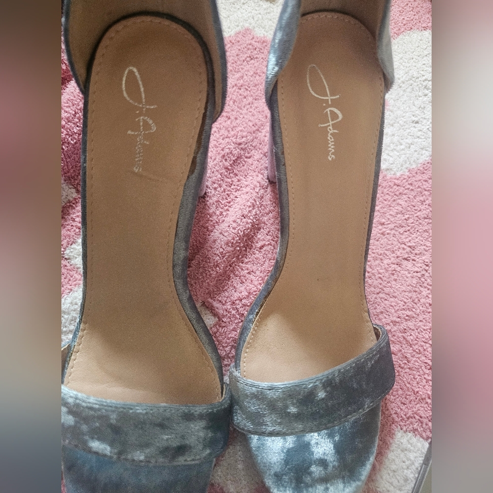 J. Adams NWOT Blue Plush Velvet Block Heel Sandals with Ankle Strap - Picture 5 of 6